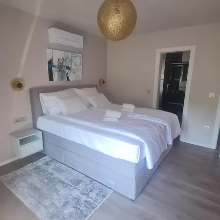 Val21,villa 200 M From The Sea With Pool And Fitness