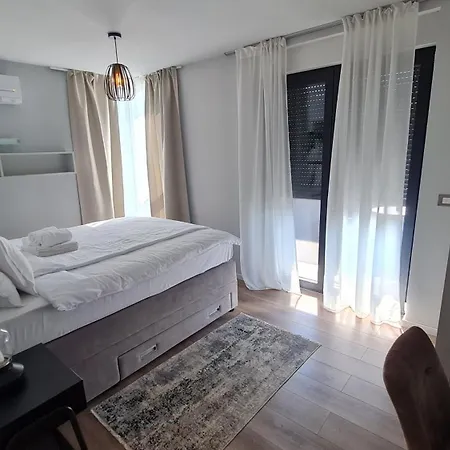 Val21,villa 200 M From The Sea With Pool And Fitness