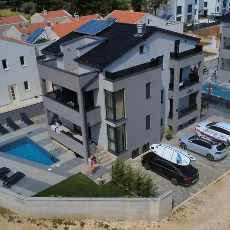 Villa Val21,villa 200 M From The Sea With Pool And Fitness Funtana